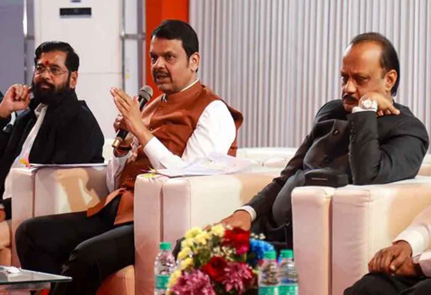 cabinet meeting